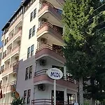 Midi Hotel